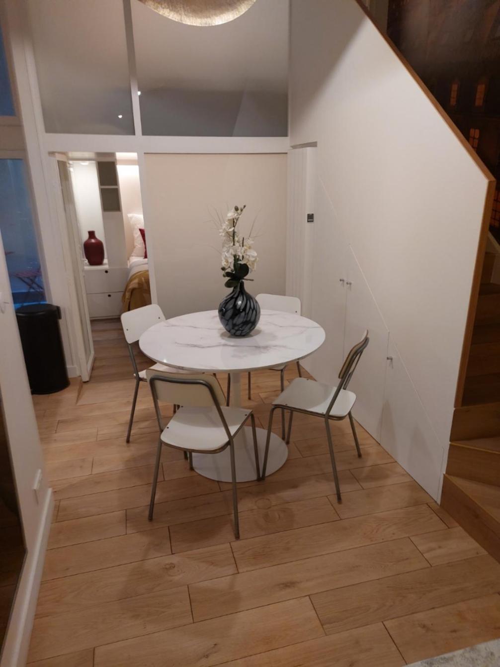 Apartments Paris Centre - At Home Hotel Екстериор снимка