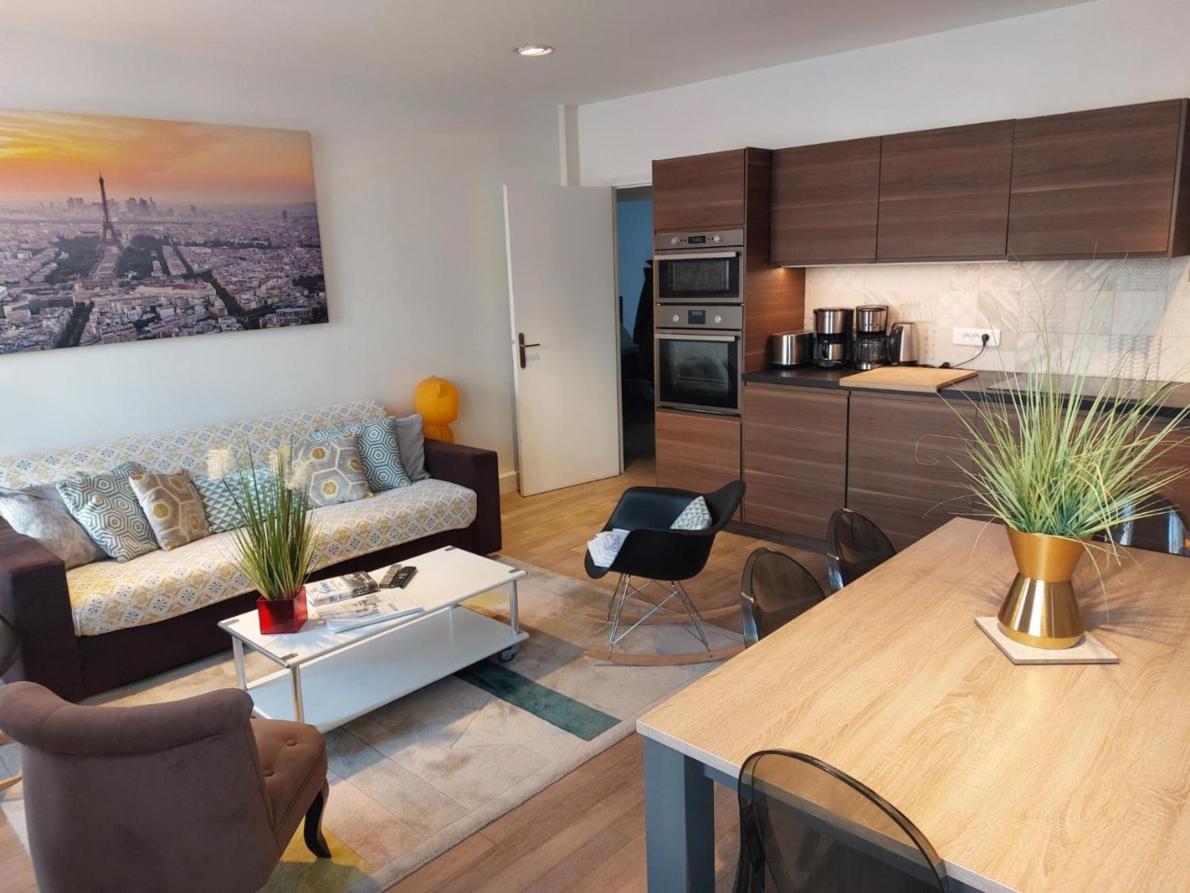 Apartments Paris Centre - At Home Hotel Екстериор снимка