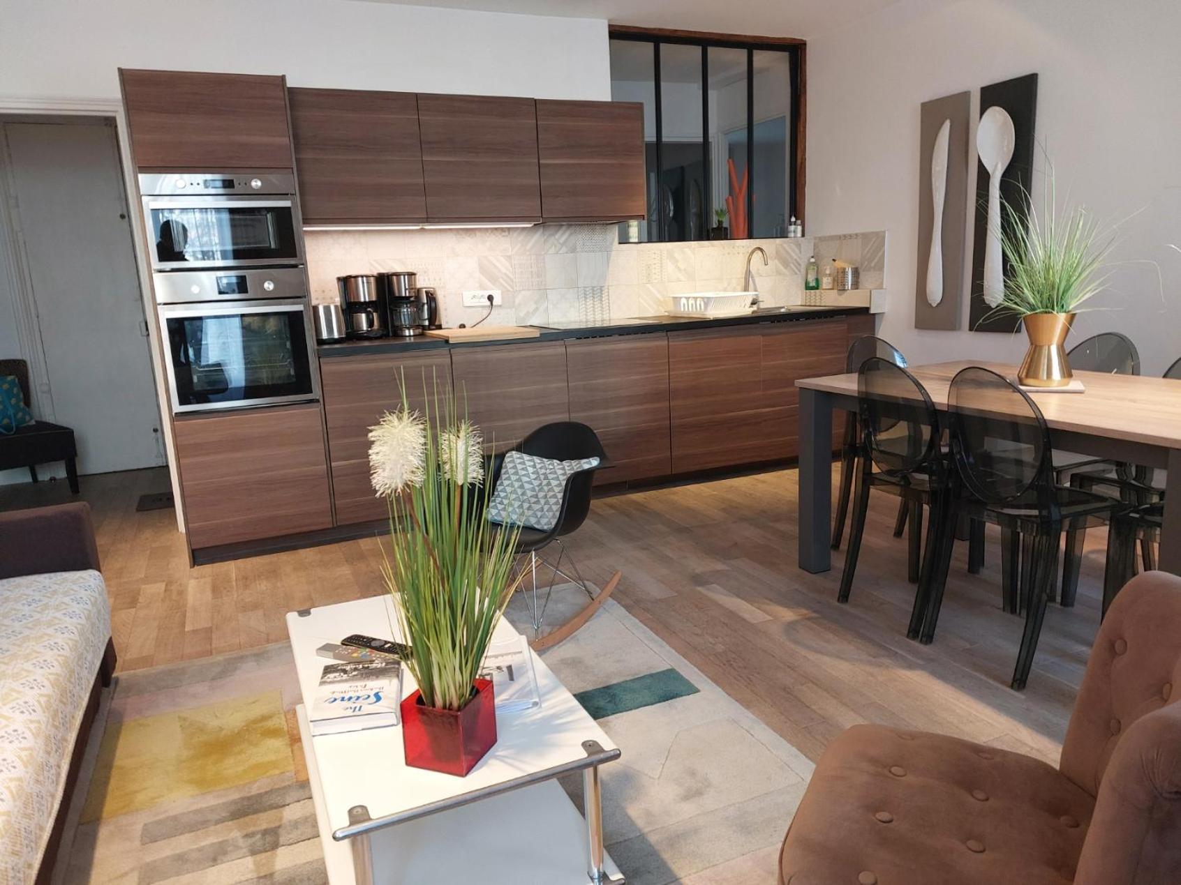 Apartments Paris Centre - At Home Hotel Екстериор снимка