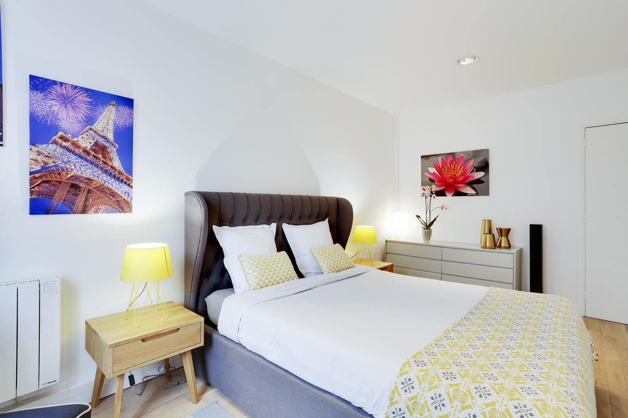 Apartments Paris Centre - At Home Hotel Екстериор снимка